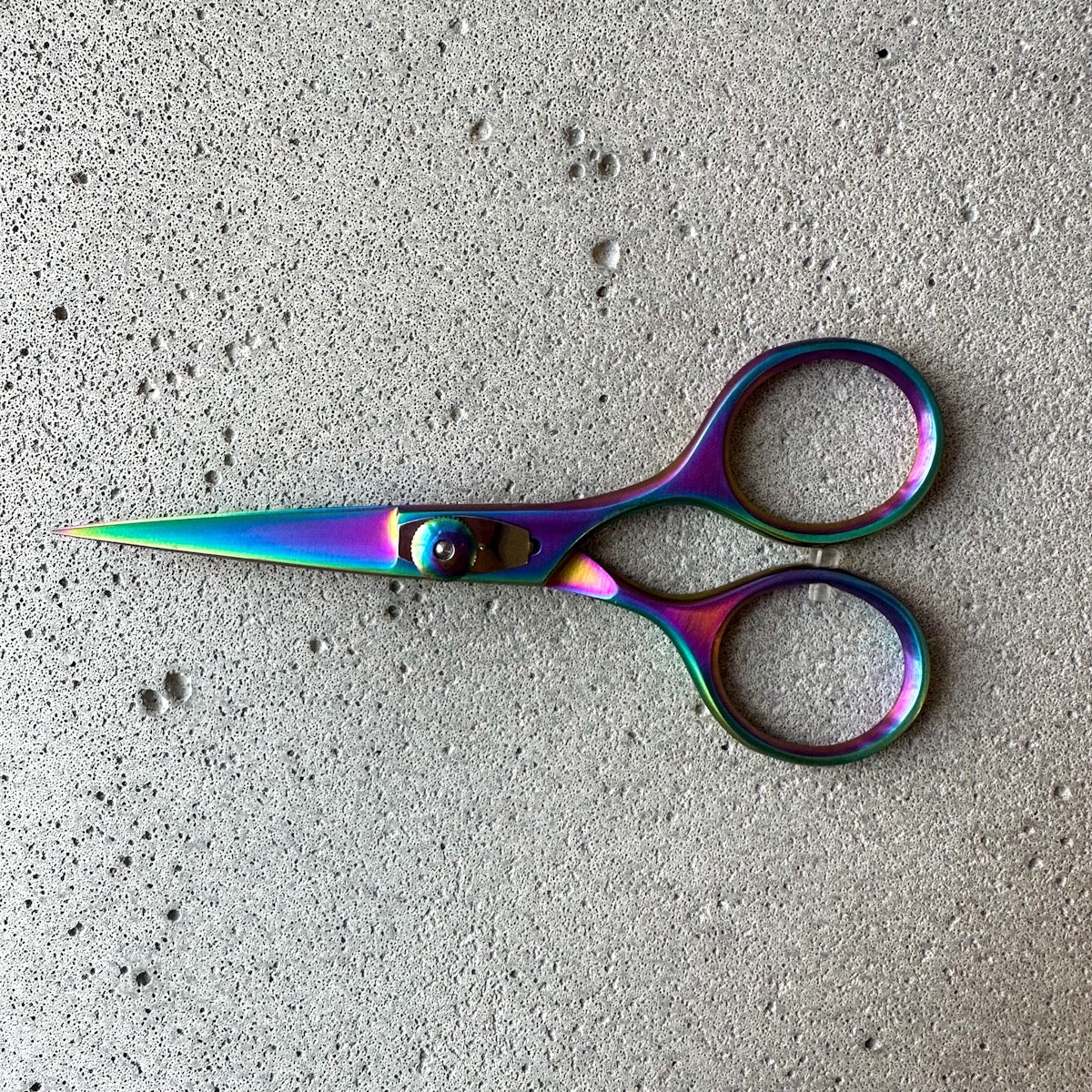 oui-chef-oil-slick-tweezers
