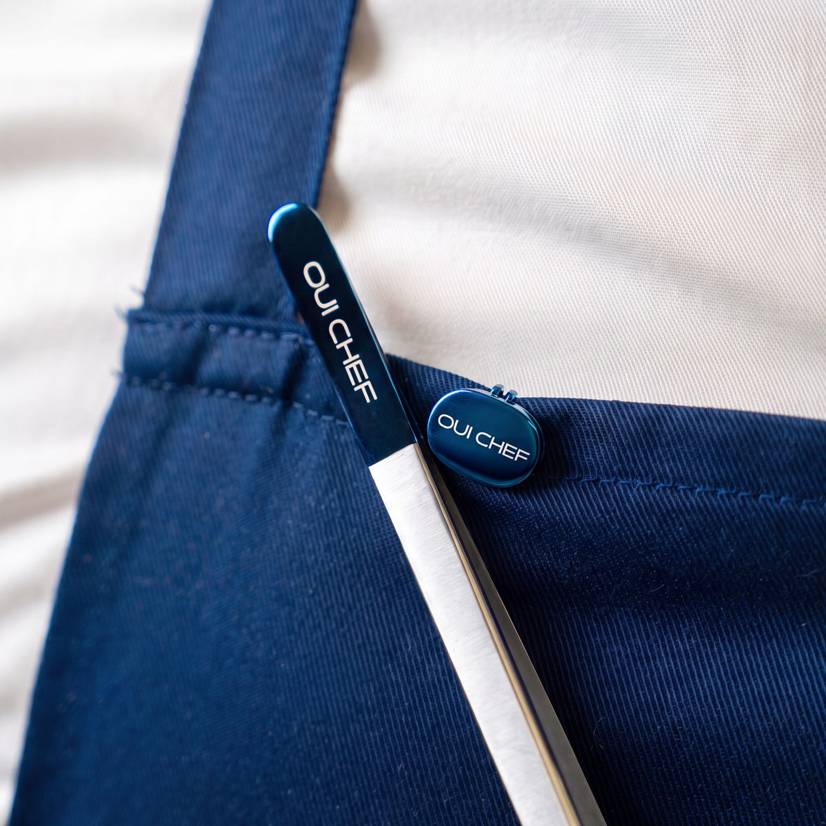 FineTouch Medium Chef's Tweezers & HoldFast Magnetic Chef’s Clip