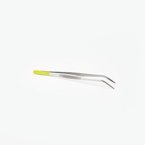 Oui_Chef_14cm_Angled_Tip_SuperFine_Tweezers_Lumo_Top