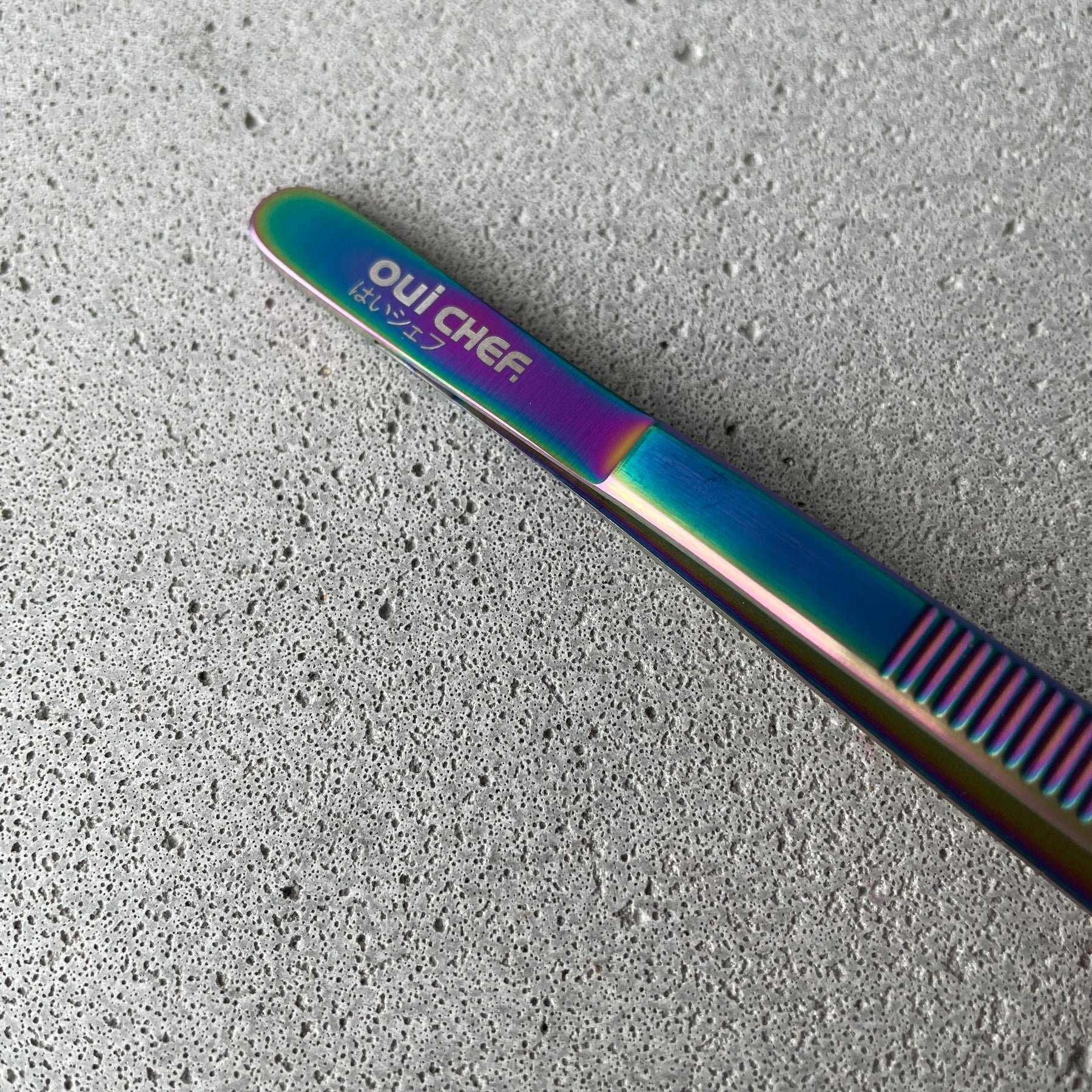 Oui_Chef_Oilslick_Tweezers_Handle